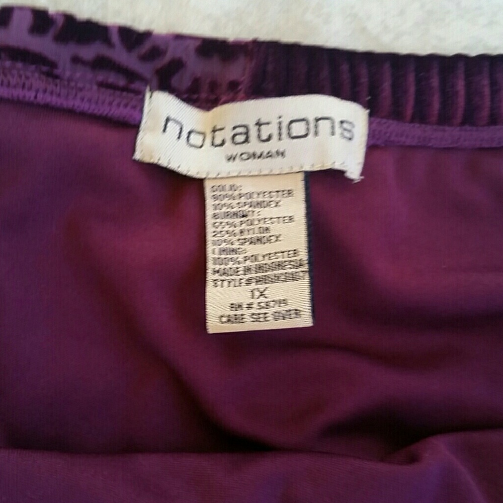 Velvet skirt - Picture 3 of 5